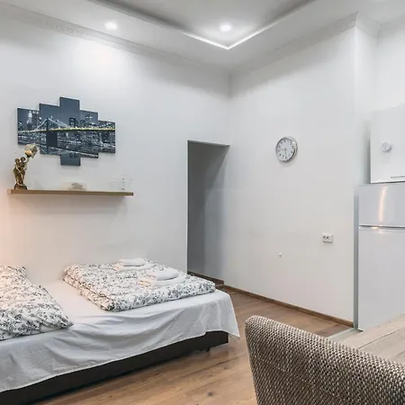 Apartament Charming At St. Stephen's Basilica